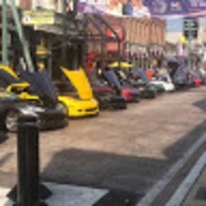 Meet your Posher, Barbeegee